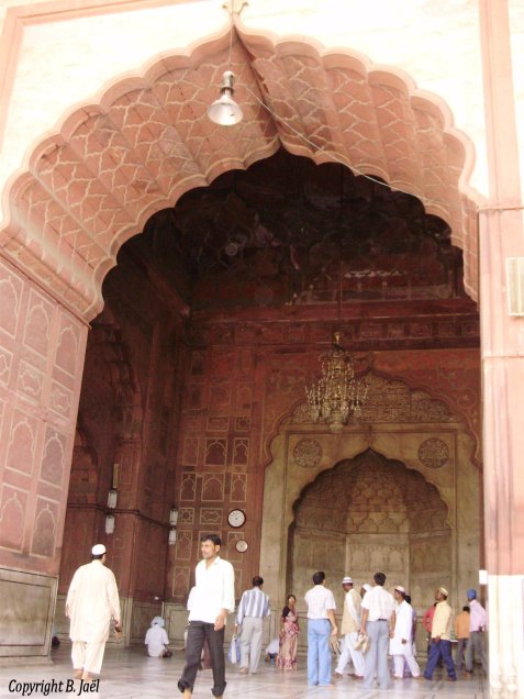 Jama Masjid, porche